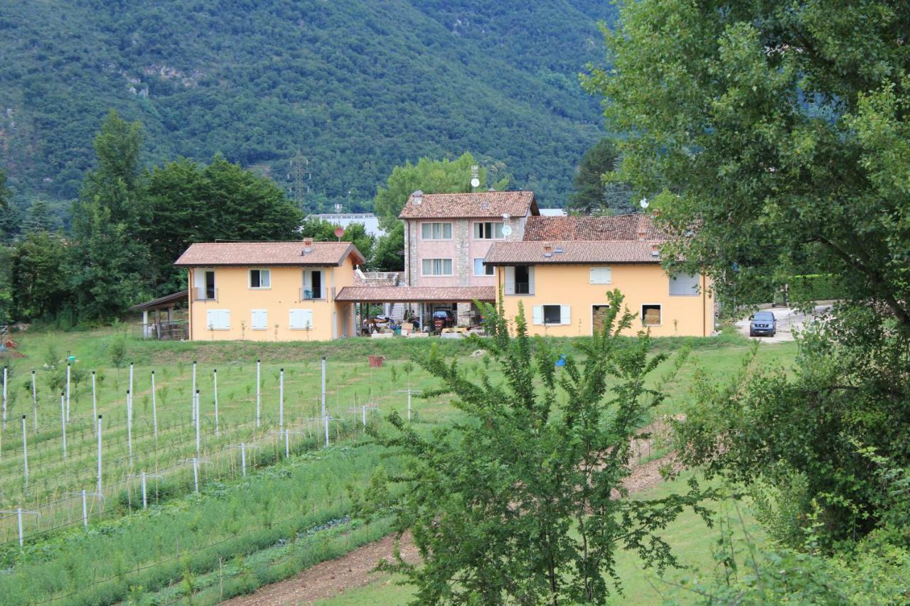 Villanuova sul clisiCascina Legnago Bilocale A 6 Chilometri Da Salo'公寓 外观 照片