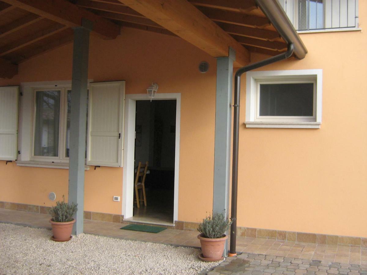 Villanuova sul clisiCascina Legnago Bilocale A 6 Chilometri Da Salo'公寓 外观 照片